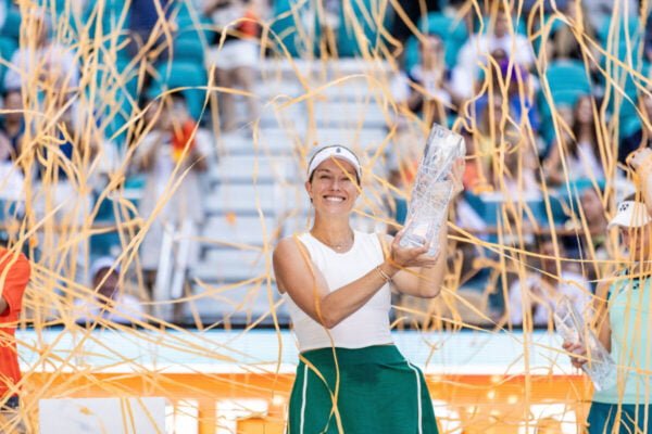 Danielle Collins vence o Miami Open 2024