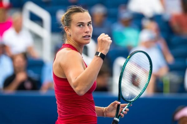 Sabalenka encerra carma, vence Iga e vai para a final de Cincinnati