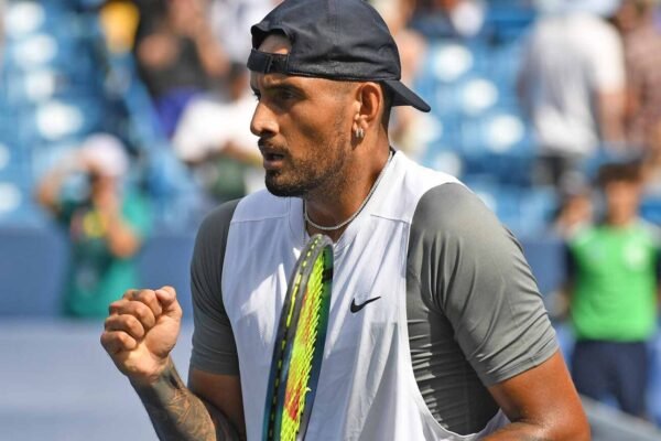 Kyrgios diz que decisão sobre doping de Sinner foi “ridícula”