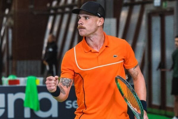Karue Sell fura as qualis de Genebra; vai disputar 1° ATP