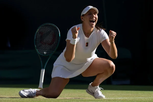 Anisimova vence Sabalenka e vai disputar sua 1ª final de Slam