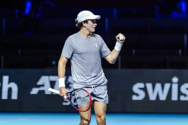 Fonseca vence Munar e vai à final da Basileia
