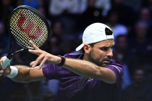 Dimitrov retorna ao circuito