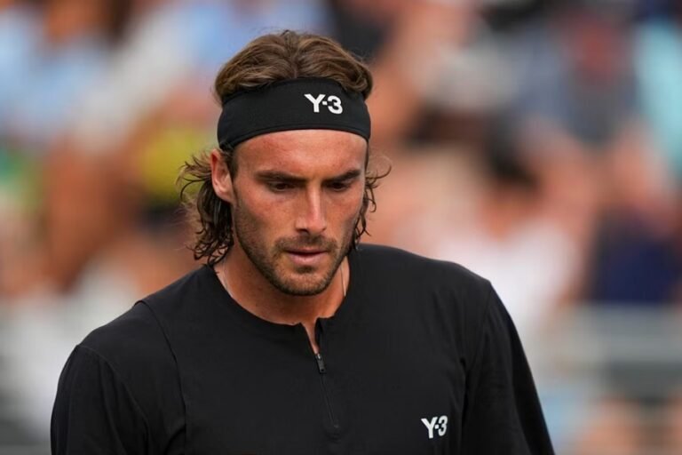 tsitsipas pai