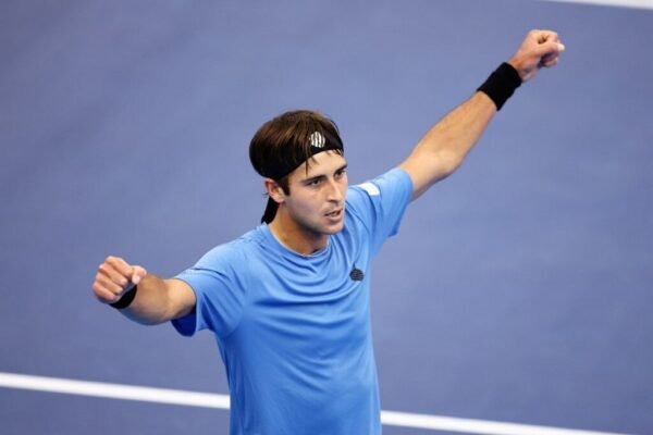 etcheverry vence copa davis