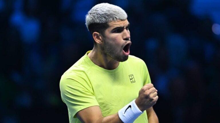 alcaraz vence sinner atp finals
