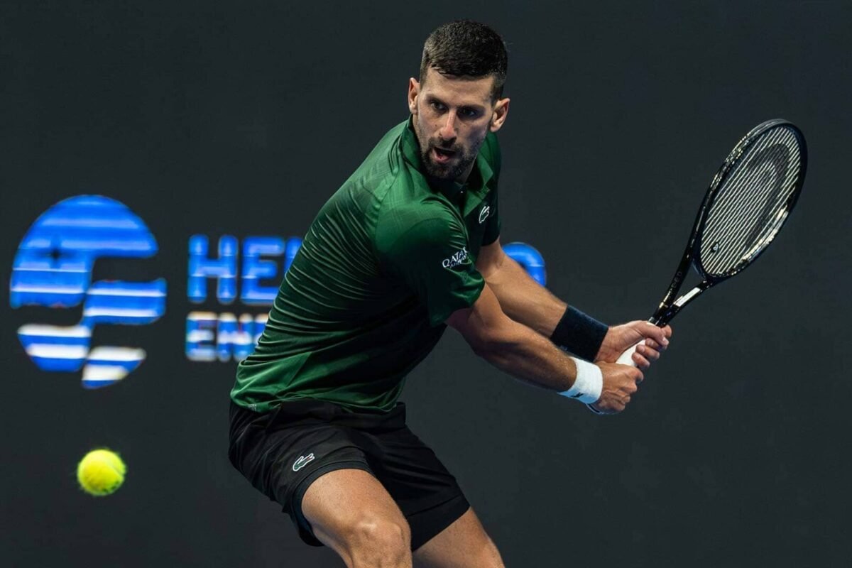 Djokovic vai à final de Atenas
