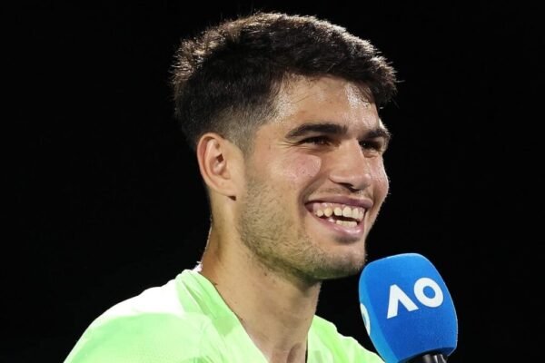 Alcaraz e Swiatek podem completar o ‘carreer Slam’ e fazer história na Austrália