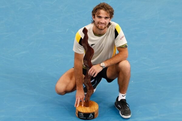 Machac é campeão de Adelaide e conquista seu 2º título ATP