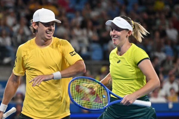 De Minaur leva Austrália às quartas de final da United Cup