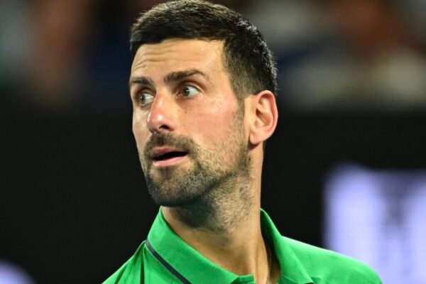 Djokovic sobre semifinal com Sinner: “Ele joga tão bem que não depende só de mim”