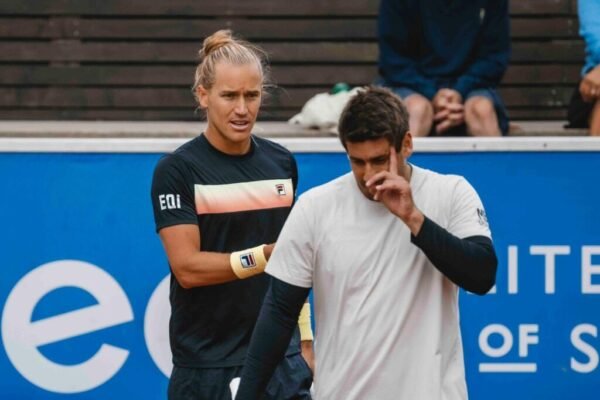 Matos e Luz jogam oitavas do Australian Open na noite deste domingo