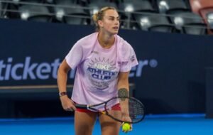 Sabalenka critica o calendário