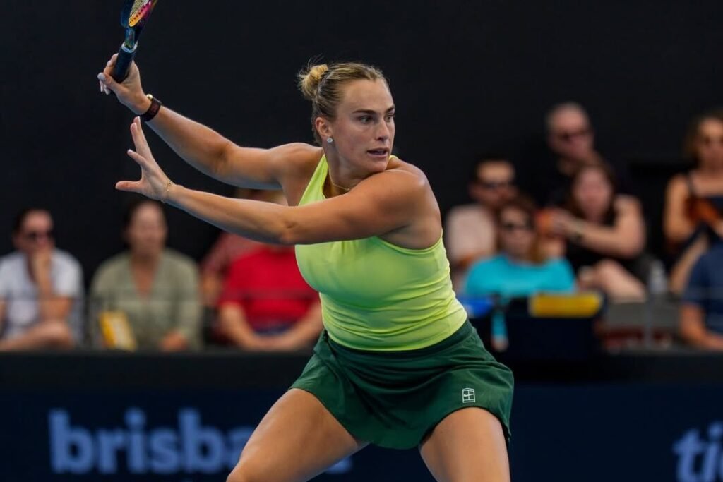 sabalenka vence muchova em brisbane