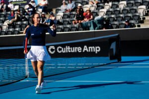 Stefani estreia nas duplas do Australian Open