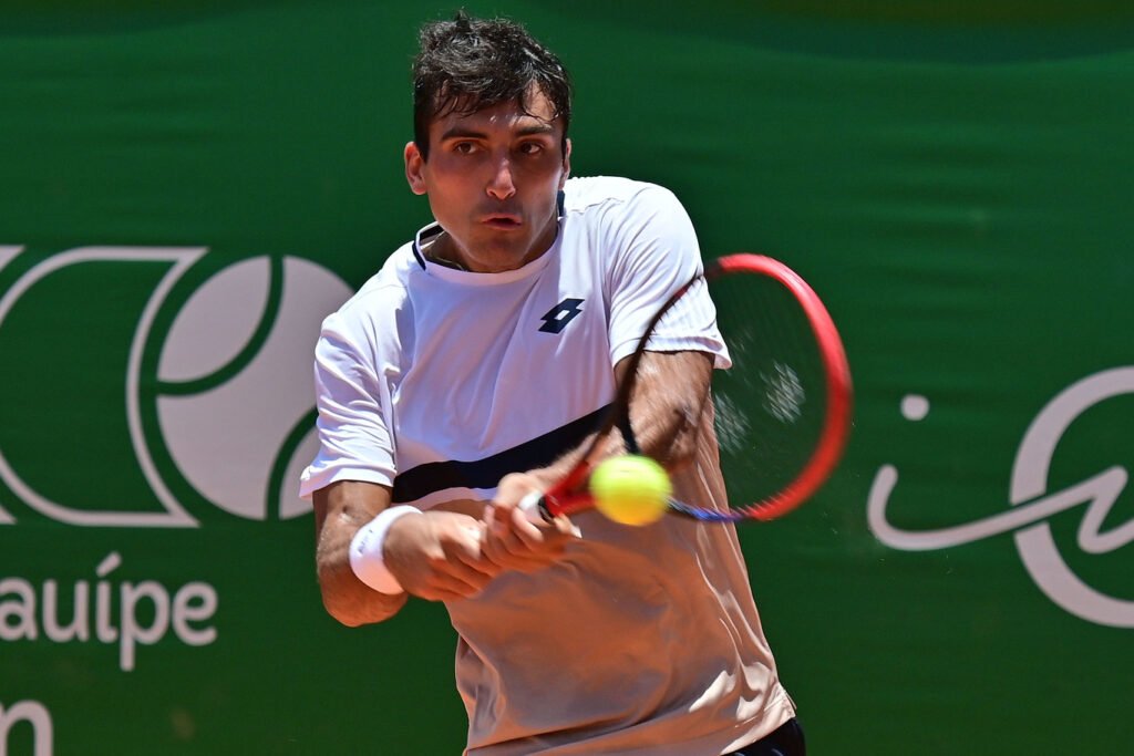 tenista é ameaçado por apostadores