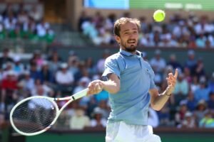 Medvedev vence alcaraz indian wells