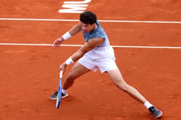 Shelton conquista Munique e é 1° americano a vencer um ATP 500 no saibro desde Agassi