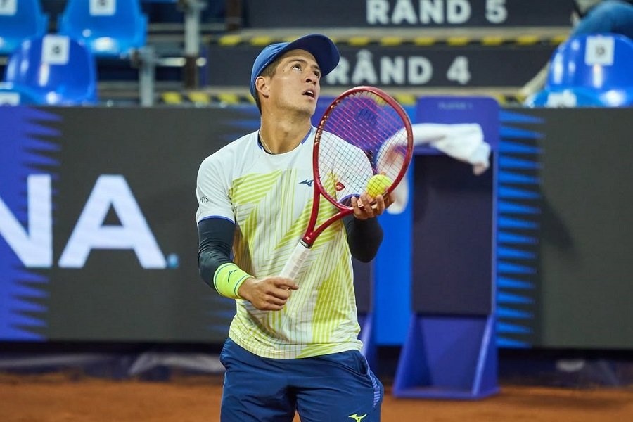 baez vence wawrinka em monte carlo