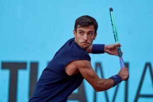 Musetti vence Hurkacz na estreia de madrid
