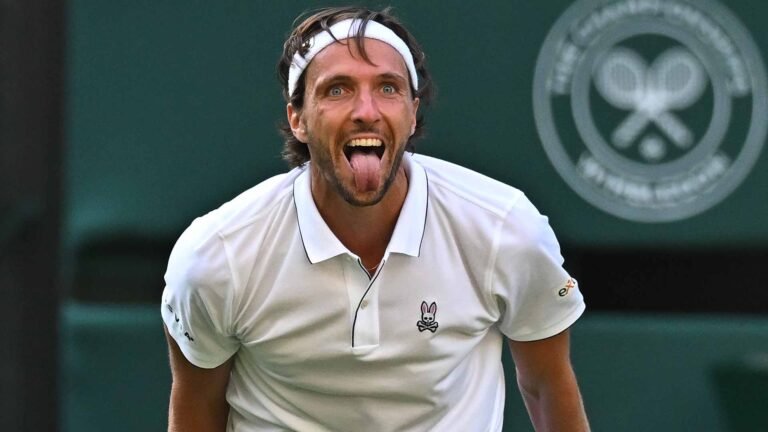 Quem é Arthur Rinderknech