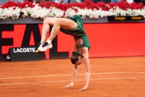 Kostyuk desiste de roma