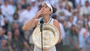 Noskova conquista wimbledon